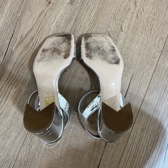 Miu Miu Metallic Silver Leather Ankle Strap Block Heel Sandals - Picture 9 of 15